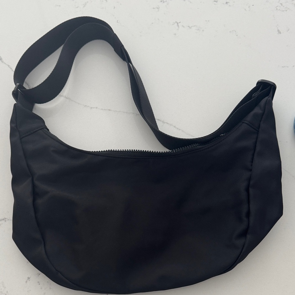 Fablou Black Women's Shoulder Bag
